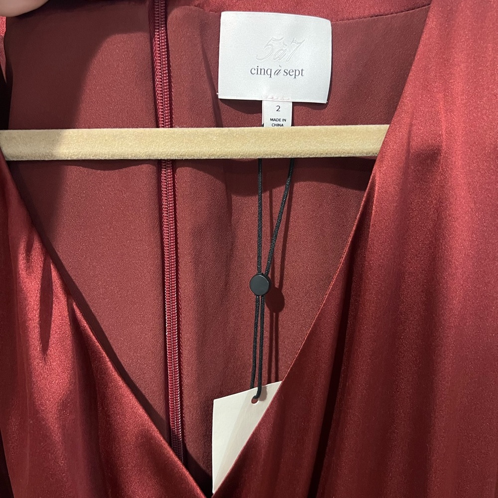 NWT Cinq à Sept Silk Ruffled Wrap Dress (2) - Picture 5 of 8